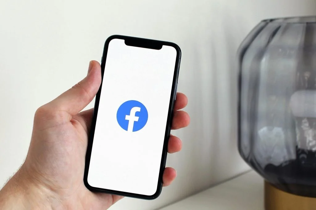 facebook website in a phone