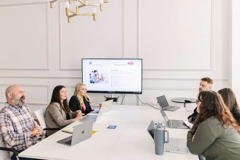 SQ digital office and the lovely team in a meeting