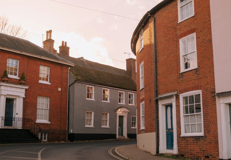 street in the Uk with flats